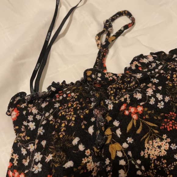 Dress - Picture 4 of 9